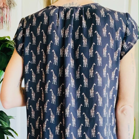 ZARA semi Sheer short sleeved shirt from H&M - Picture 2 of 2